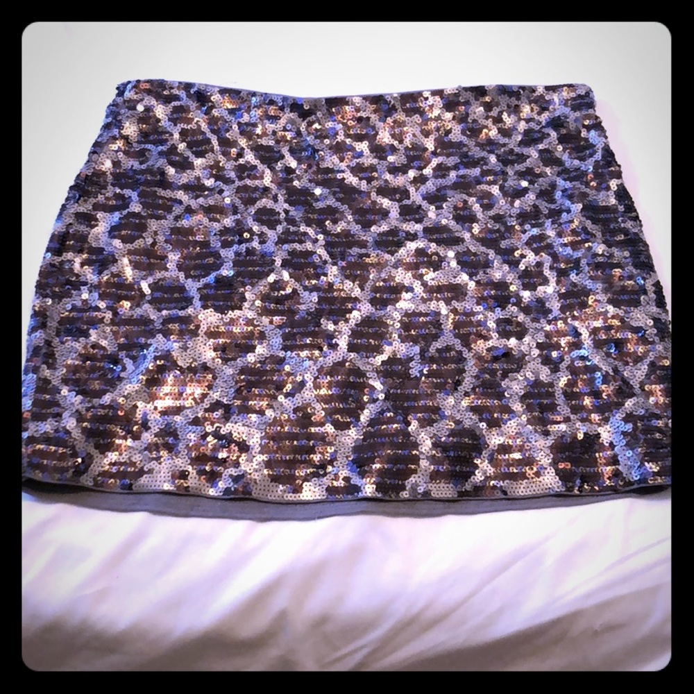 Animal print sequin skirt.
